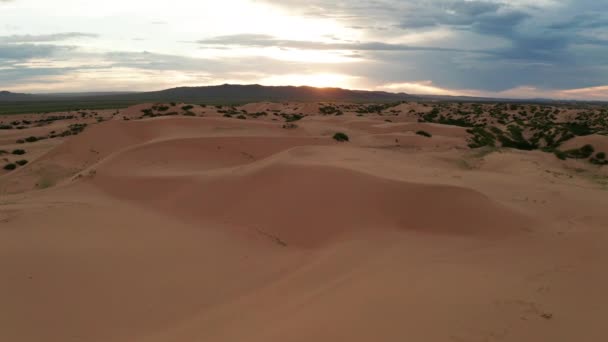 Zonsondergang Boven Zandduinen Woestijn — Stockvideo