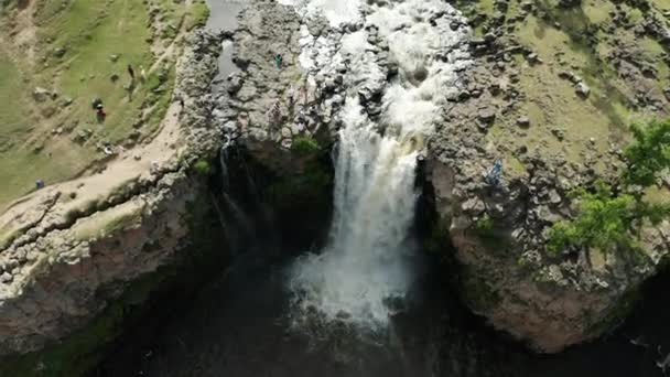 Ulaan Tsutgalan Orkhon Wasserfall Der Mongolei Bei Sonnenuntergang Luftaufnahme — Stockvideo