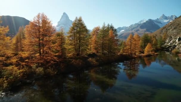 Matterhorn Peak Reflected Grindjisee Lake Zermatt Switzerland — Stock video