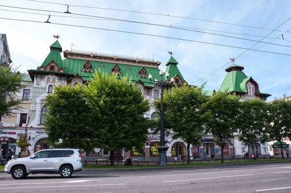 俄罗斯 哈巴罗夫斯克 2019年8月8日 儿童创意屋 Khabarovsk市主要街道上的旧建筑 — 图库照片