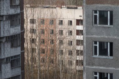Terk edilmiş hayalet kasaba Pripyat 'ın mimarisi, kıyamet sonrası şehir, Çernobil Yasaklama Bölgesi, Ukrayna