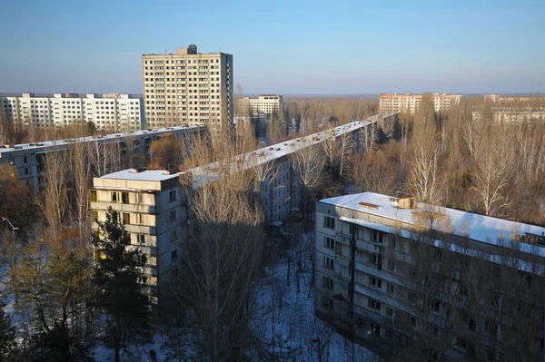被抛弃的鬼城普里皮亚特 世界末日后城市 乌克兰切尔诺贝利禁区冬季 — 图库照片