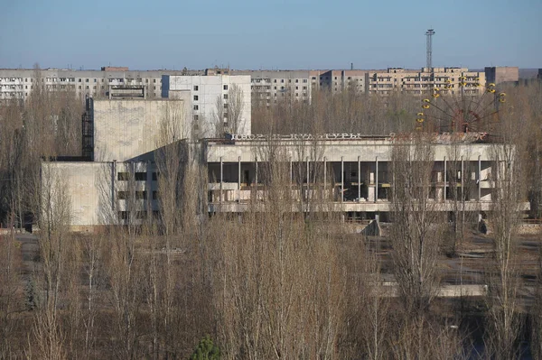 Dům Kultury Opuštěném Městě Duchů Pripyat Postapokalyptické Město Jarní Sezóna — Stock fotografie