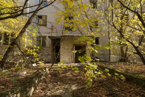 Verlassene Geisterstadt Pripjat Postapokalyptische Stadt Herbstsaison Der Sperrzone Von Tschernobyl — Stockfoto
