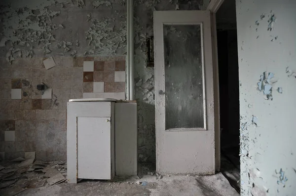 Cozinha Abandonada Cidade Fantasma Pripyat Interior Pós Apocalíptico Zona Chernobyl — Fotografia de Stock