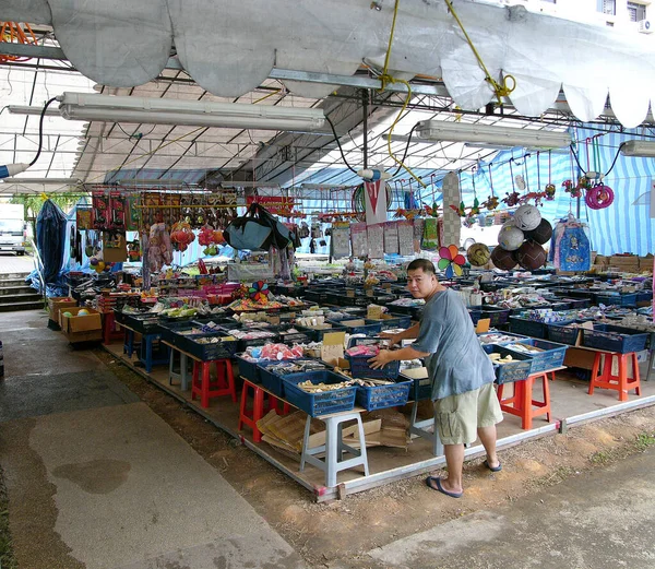 Junho 2008 Almirantado Singapura Grande Aberto Mercado Vendendo Brinquedos Como — Fotografia de Stock