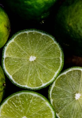 Lime citrus meyve dilimlerinin fotoğrafı..