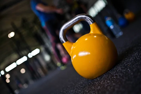 Kettlebells Podłodze Siłowni — Zdjęcie stockowe