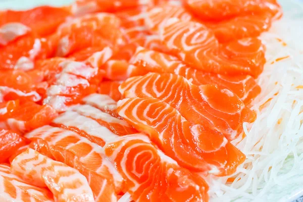 odak yakın kadar desen üzerinde dilim somon, somon balığı seçili