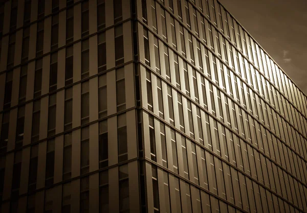 Arquitectura con patrón de construcción de ventanas para fondo  . — Foto de Stock