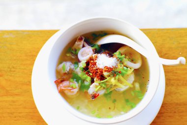 Deniz ürünleri haşlanmış pirinç deniz ürünleri lezzetli breakfast Tayland ezme 