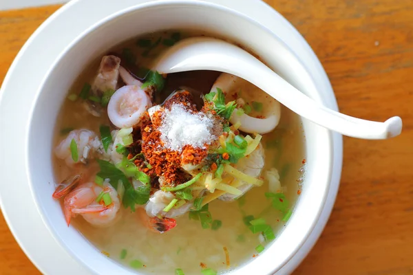 Deniz ürünleri haşlanmış pirinç deniz ürünleri lezzetli breakfast Tayland ezme 