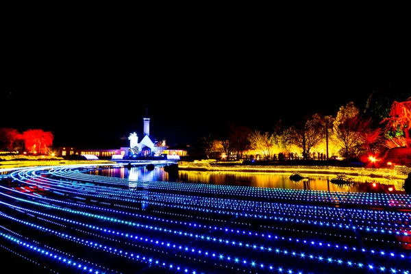 Oświetlenie Lampy w sezonie zimowym. Nabana no Sato, Nagoya — Zdjęcie stockowe