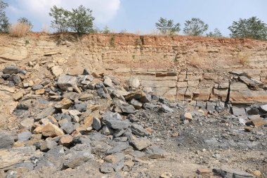 Tayland 'da kaya tortusu şist tabakası