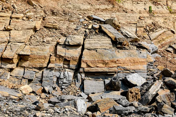 Estratos de esquisto de sedimentos rocosos en Tailandia —  Fotos de Stock