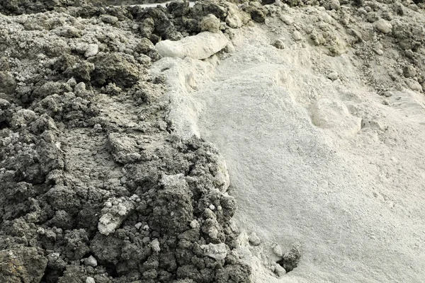 Calciumcarbonat-Kalk zur Behandlung (Boden oder Wasser) mit Kalk zur Wiederaufbereitung Stockfoto