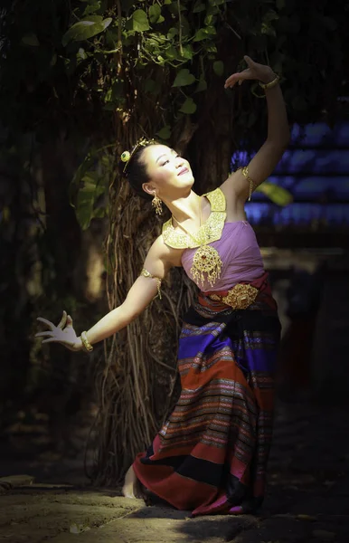 Asian Teen Girl Thai Traditional Dress — Stock Photo, Image