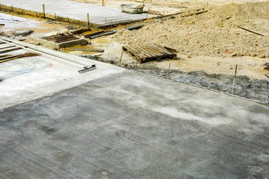 Somut arkaplanda kalıp çizgisi.