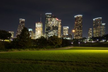 Şehir merkezinde Houston gece manzarası, gece veya gün batımı
