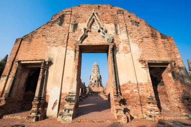 WAT Ratchaburana olan antik Budist tapınağı Ayutthaya içinde onun