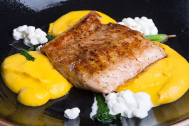 Kızarmış Balık filetosu