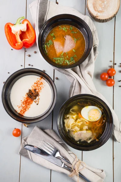 Набор из трех различных супов — стоковое фото