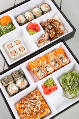 Bento öğle yemeği kutusu