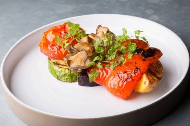 Izgara sebze garnitür