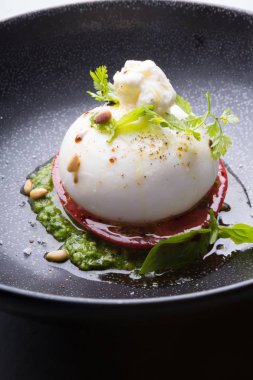 İtalyan beyaz peynir