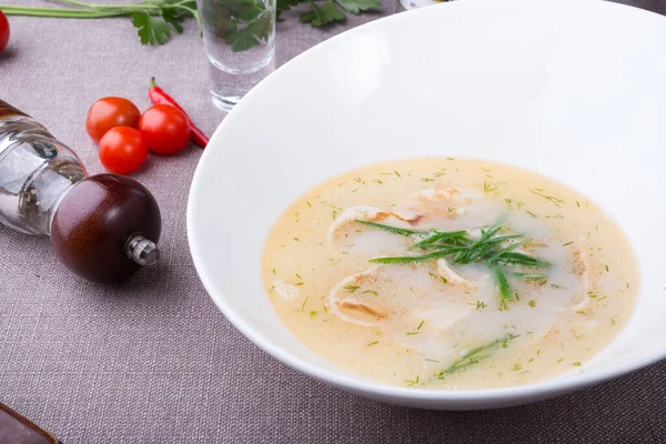 Sopa Cremosa Pescado Blanco Con Puerro —  Fotos de Stock