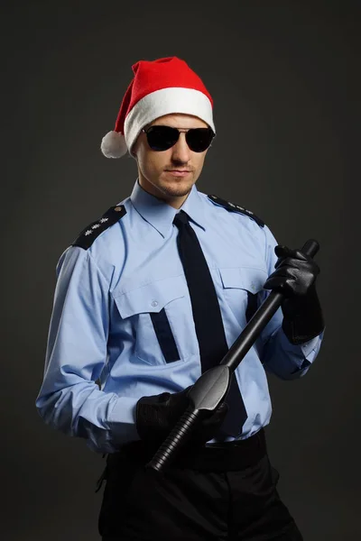 Policial como o Pai Natal — Fotografia de Stock