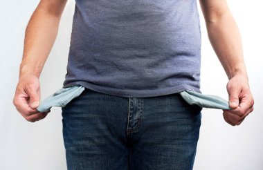 Zavallı adam Jeans boş cep.