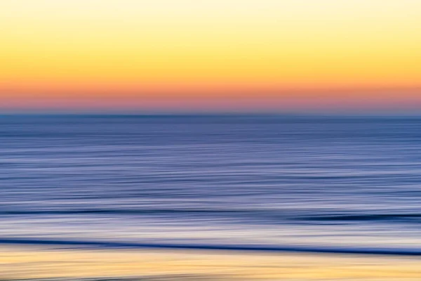 Sunset over the sea. Abstract background, line art, blur motion effect. — Stock Photo, Image