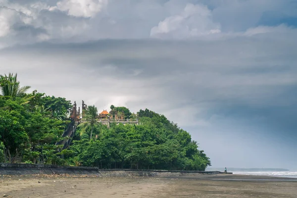 Templo Pura Rambut Siwi Sitio Está Sobresaliendo Del Mar Arena —  Fotos de Stock