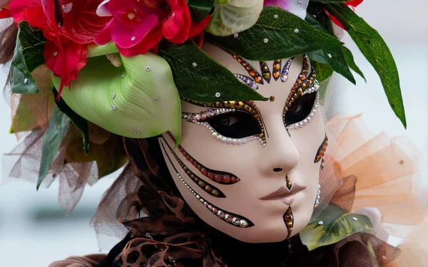 Reveller Traditional Elaborate Mask Costume Annual Venice Carnival Carnevale Venezia — Fotografia de Stock