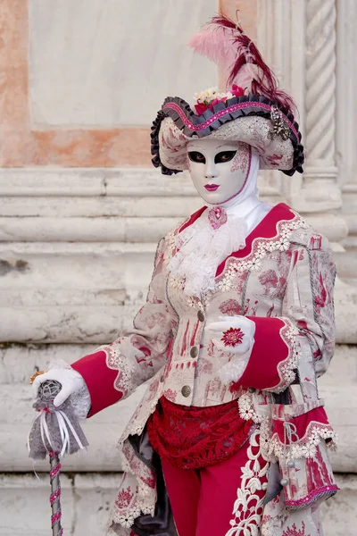 Reveller Traditional Elaborate Mask Costume Annual Venice Carnival Carnevale Venezia — Stock Photo, Image