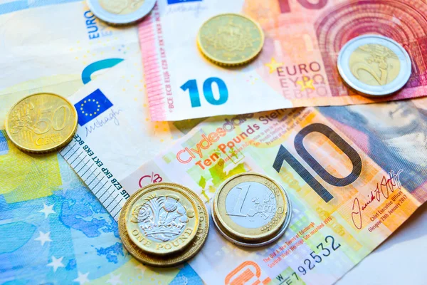 Monedas Billetes Euros Euros Euro Libra — Foto de Stock