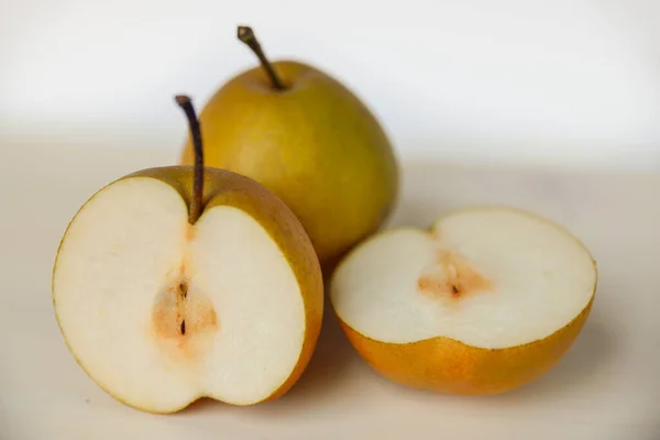 Frutas Nashi Uma Tábua Corte — Fotografia de Stock