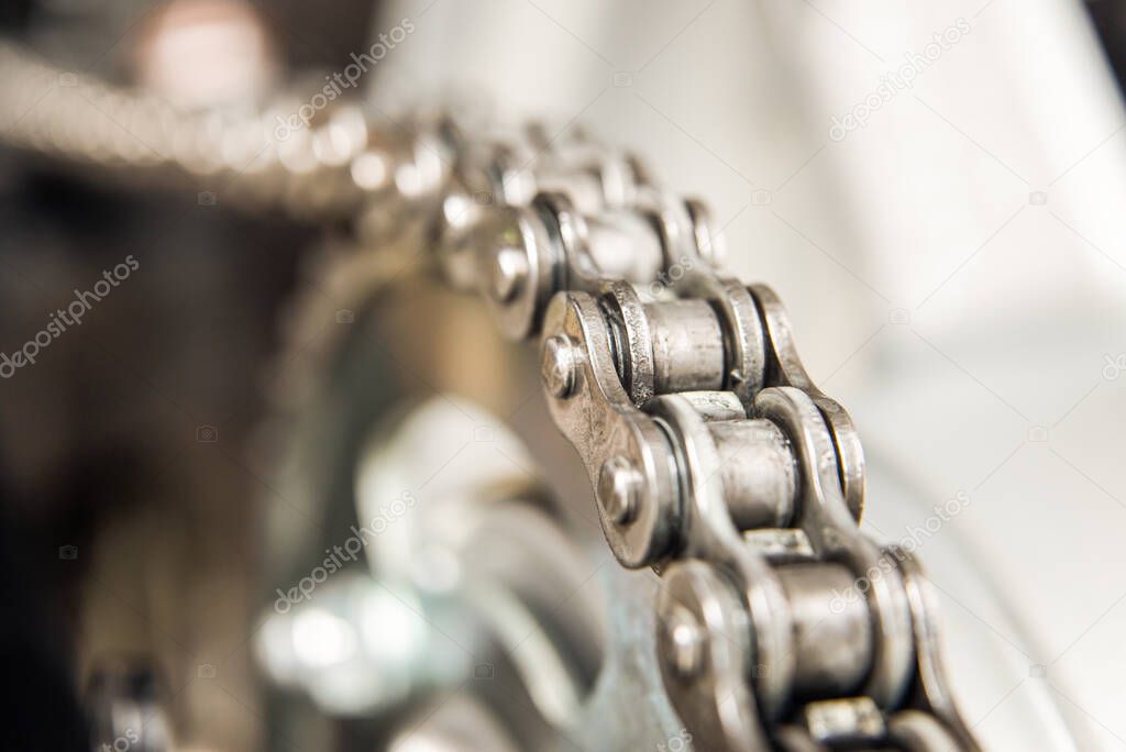 Transmission chain of a motorbike