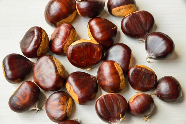 Freshly Picked Chestnuts Wooden Surface — Stock Photo, Image