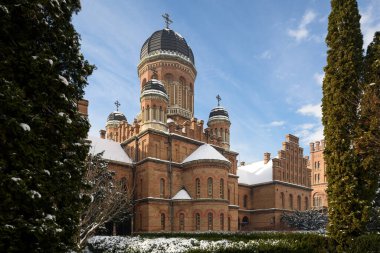 Kışın Chernivtsi Ulusal Üniversitesi. Ukrayna 'da seyahat yerleri