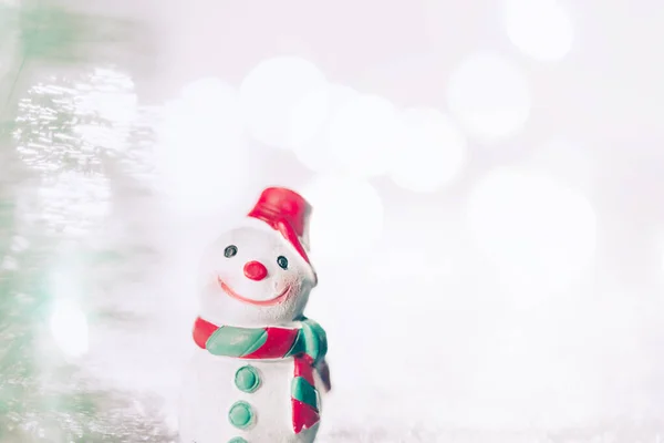 Papá Noel Miniatura Con Sus Renos Muñeco Nieve Fondo Navidad — Foto de Stock