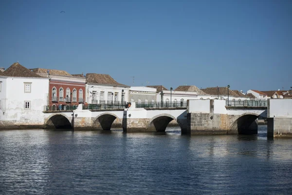 Bron Ponte Romana i den gamla staden Tavira — Stockfoto