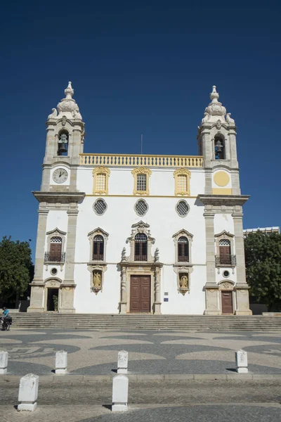 Igreja do Carmo i gamla stan i Faro i Portugal — Stockfoto