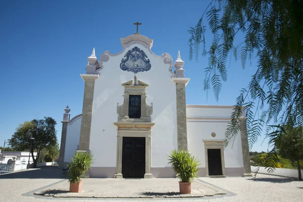 A Igreja de São Lourenco na cidade de Almancil — Fotografia de Stock