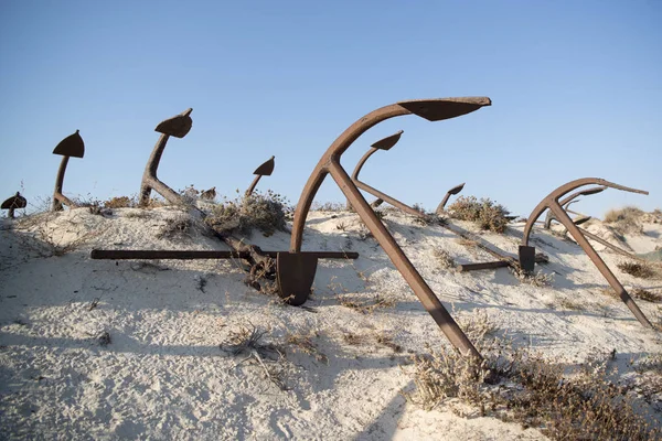 Portekiz Barril Beach'te çapa mezarlıkta — Stok fotoğraf