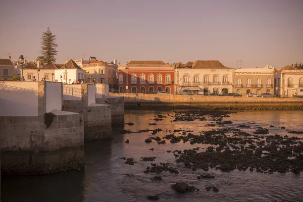 Bron Ponte Romana i den gamla staden Tavira — Stockfoto