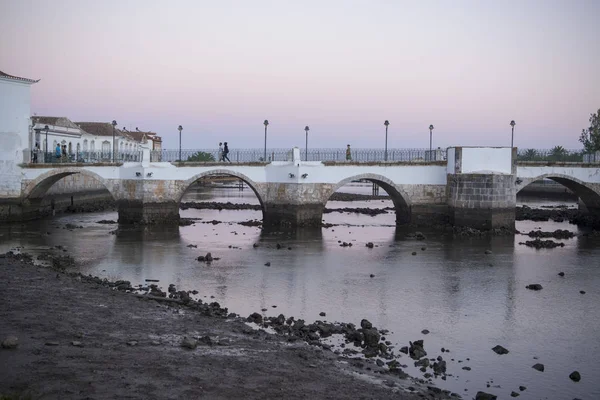 The Bridge Ponte Romana in the old town of Tavira — Stock Photo, Image