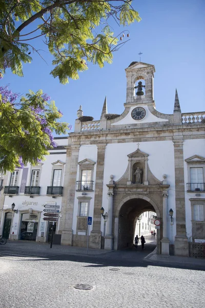 Arco da vila Gatel i gamla stan i Faro — Stockfoto