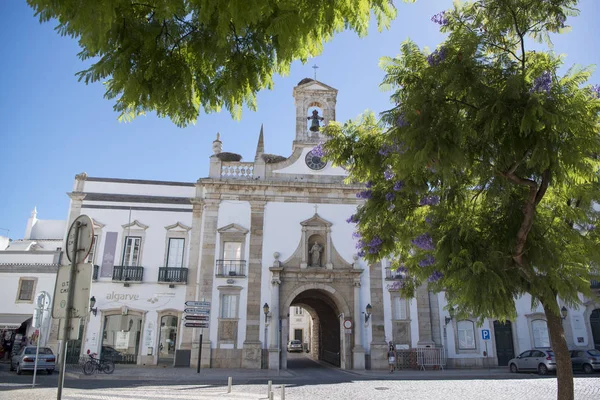 L'arco da vila Gatel nel centro storico di Faro — Foto Stock